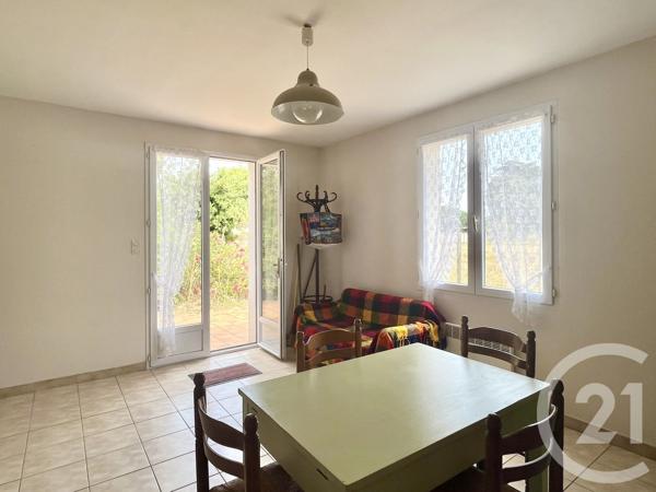 Maison à vendre  3 pièces - 47,15 m 2   ST PIERRE D OLERON  - 17