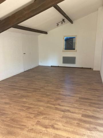 Proche gare et tout commerce