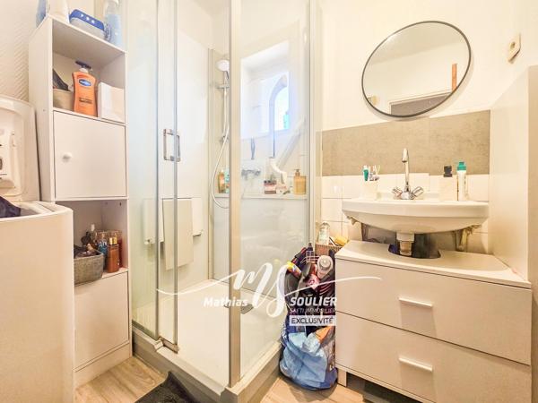 Belle bâtisse XIXe de 231 m² - VIAGER OCCUPÉ
