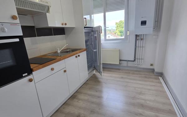 Appartement à louer    3 pièces • 58 m2 Bar-le-Duc