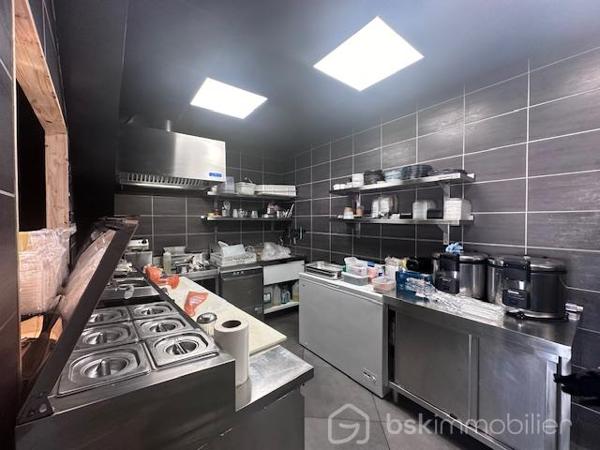 Local d activites de 30 m²