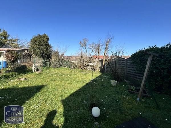 Maison à vendre 2 pièces 45m² Mehun-sur-Yèvre (18500)