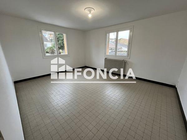 Location Maison 4 pièces 87 m² - 41 RUE EMILE BAZILLOU Mussidan 24400