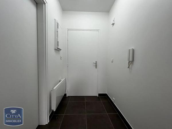 Appartement à louer 1 pièce 33.32m² Chartres (28000)