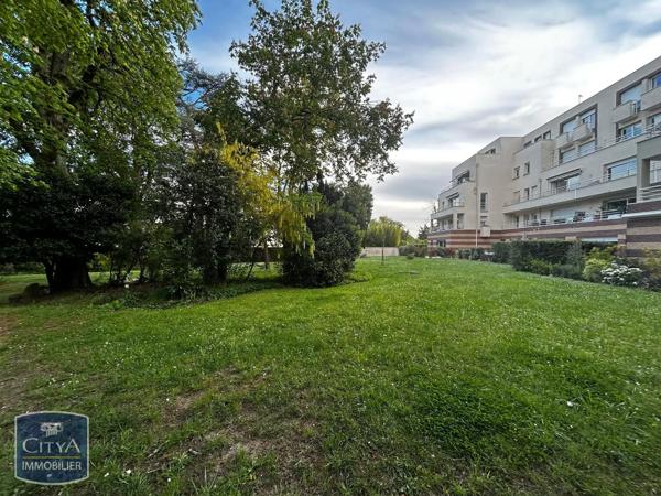Appartement à louer 1 pièce 33.32m² Chartres (28000)