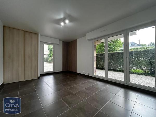 Appartement à louer 1 pièce 33.32m² Chartres (28000)