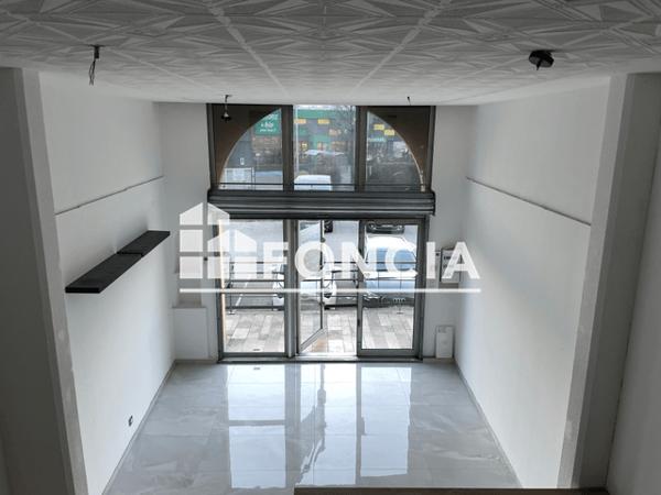 Location Local commercial 1 pièce 73.17 m² - 13 RUE DU BEAL Saint Martin D'heres 38400