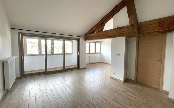 Appartement à louer    4 pièces •  Caluire-et-Cuire