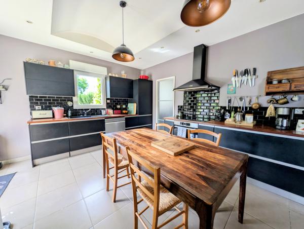 Maison à vendre à Abzac (33230) - Gironde