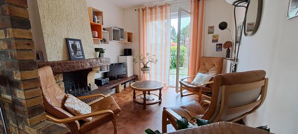 Maison spacieuse à vendre à Étampes - Un véritable havre de paix !