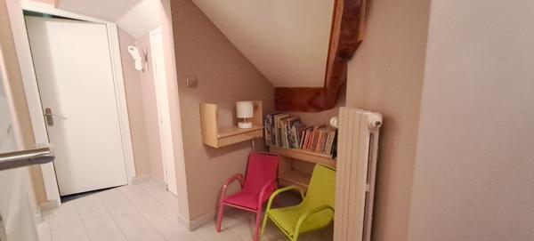 Maison spacieuse à vendre à Étampes - Un véritable havre de paix !