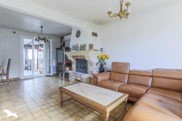 Maison à vendre |  Ecquevilly |  6 pièces | 138 m²