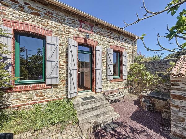 Piscine - Maison en pierre