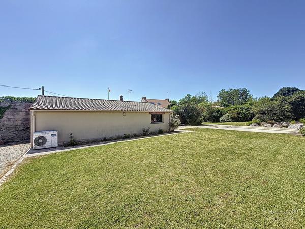 Piscine - Maison en pierre