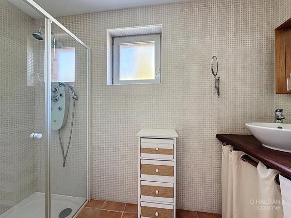 Piscine - Maison en pierre