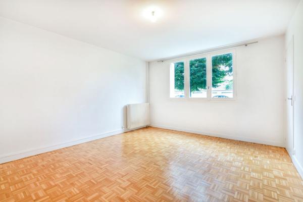 Appartement Melun 2 pièce(s) 49 m2