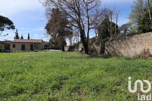 Terrain à vendre 652 m² Escales