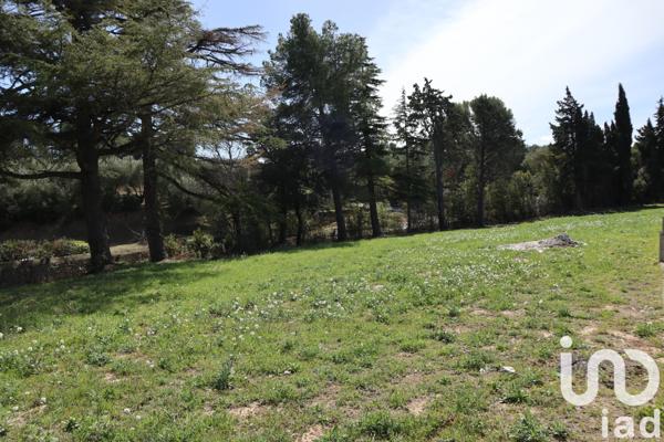 Terrain à vendre 652 m² Escales