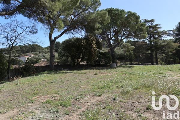 Terrain à vendre 652 m² Escales