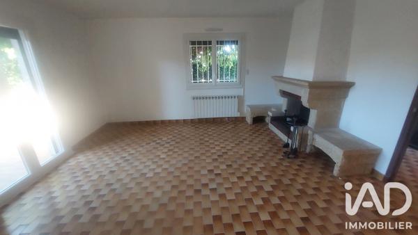 Location maison 3 pièces 80 m² Générac