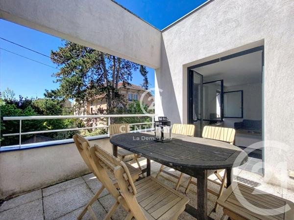Appartement T4 à vendre  4 pièces - 79,64 m 2   TASSIN LA DEMI LUNE  - 69