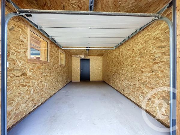 Maison à vendre  5 pièces - 109 m 2   TANINGES  - 74