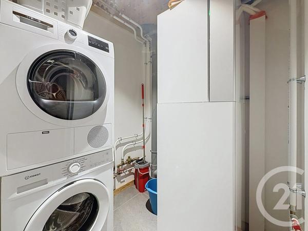 Maison à vendre  5 pièces - 109 m 2   TANINGES  - 74