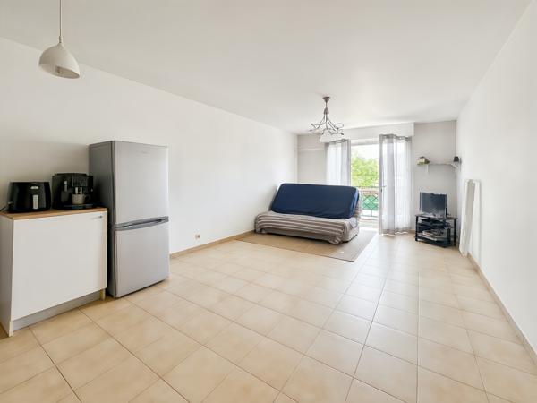 Appartement Morangis 1 pièce(s) 31.68 m2