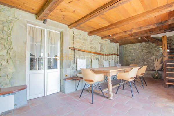 Vente
                Villa190 m² - 7 Pièces -
                    SCIEZ (74140)