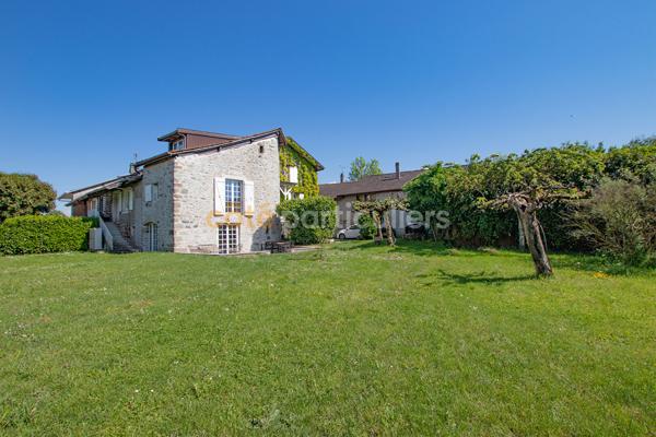 Vente
                Villa190 m² - 7 Pièces -
                    SCIEZ (74140)