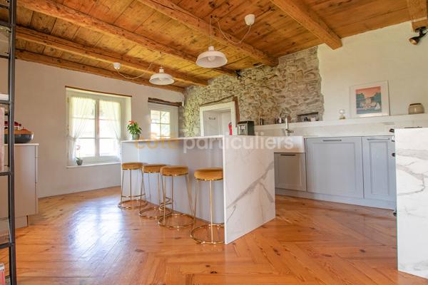 Vente
                Villa190 m² - 7 Pièces -
                    SCIEZ (74140)