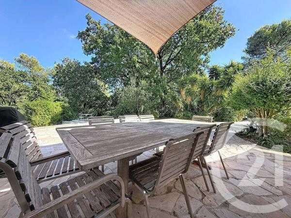 Maison à vendre  6 pièces - 178 m 2   LA ROQUETTE SUR SIAGNE  - 06