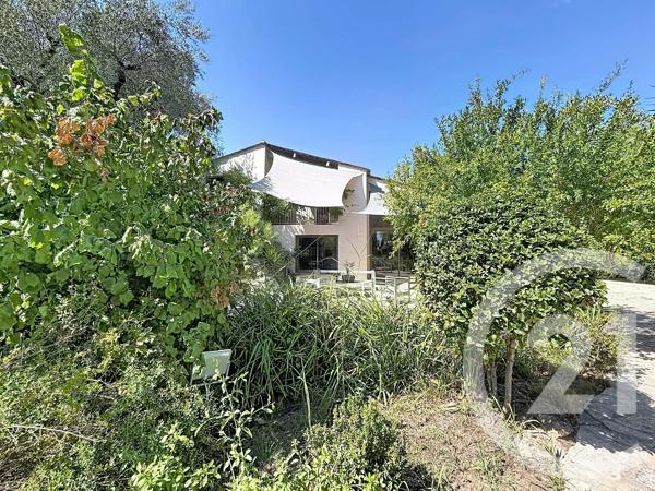 Maison à vendre  6 pièces - 178 m 2   LA ROQUETTE SUR SIAGNE  - 06