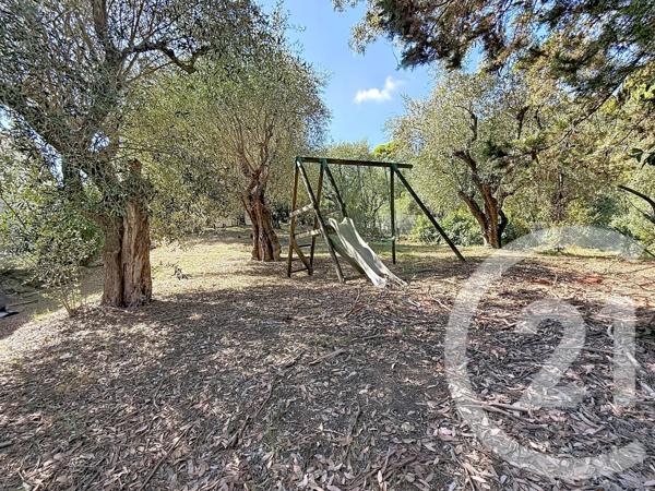 Maison à vendre  6 pièces - 178 m 2   LA ROQUETTE SUR SIAGNE  - 06