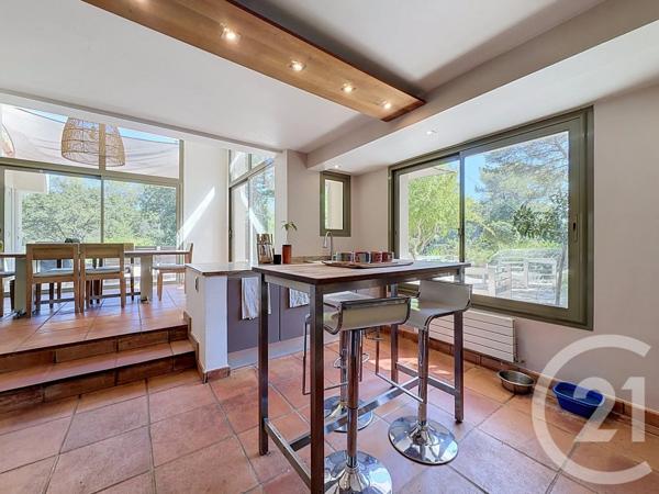 Maison à vendre  6 pièces - 178 m 2   LA ROQUETTE SUR SIAGNE  - 06