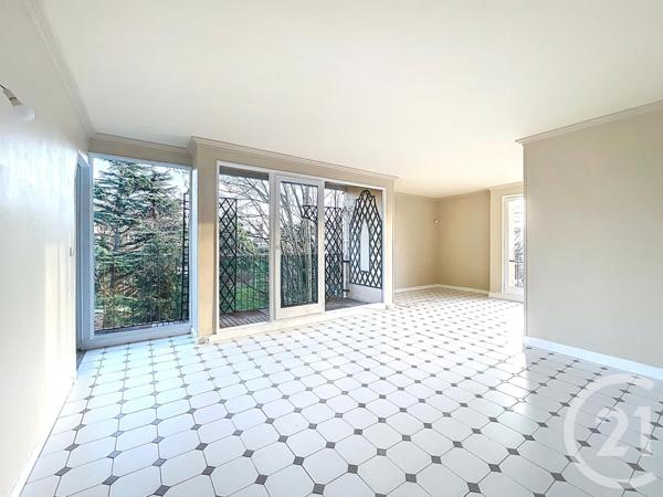 Appartement F4 à vendre  4 pièces - 72,79 m2 FRESNES - 94
