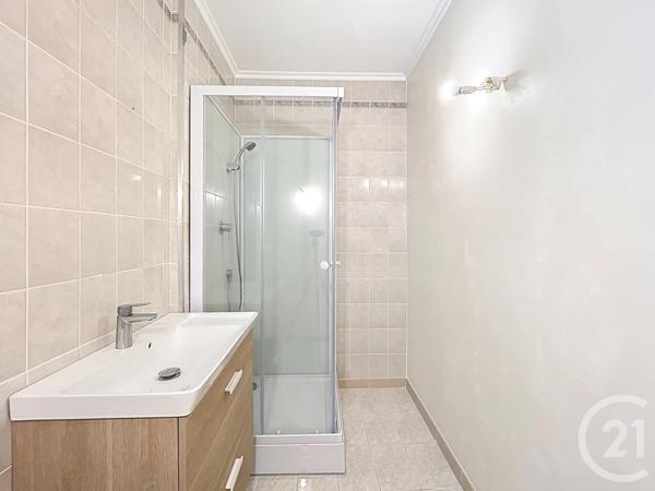 Appartement F4 à vendre  4 pièces - 72,79 m2 FRESNES - 94