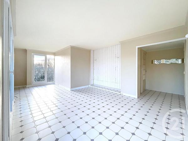 Appartement F4 à vendre  4 pièces - 72,79 m2 FRESNES - 94