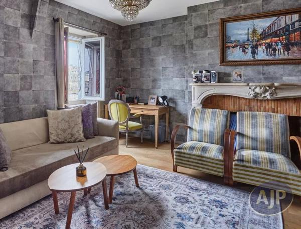 Vente appartement Paris 8eme : 730 000 € - AJP Immobilière Passy Paris 16