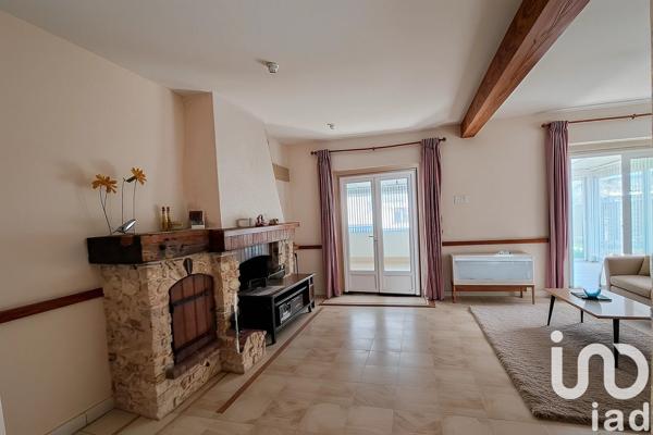 Maison 9 pièces de 217 m² à Vernou-sur-Brenne (37210)