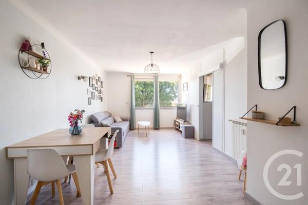 Appartement T2 à vendre  2 pièces - 59,41 m 2   NICE  - 06
