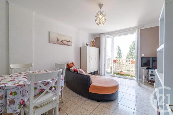 Appartement T2 à vendre  2 pièces - 59,41 m 2   NICE  - 06