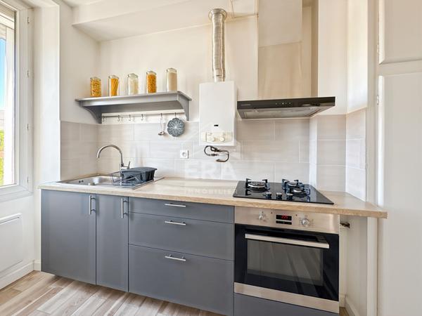 A vendre Type 2, 40m2, Dernier étage, 13014, Marseille