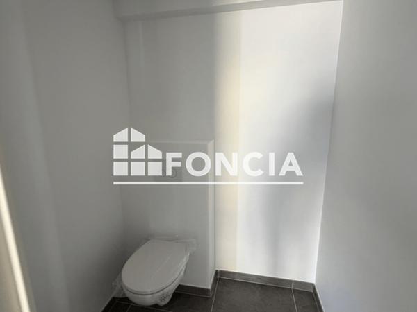 Location Appartement 3 pièces 65.02 m² - Saint Laurent Du Var 06700