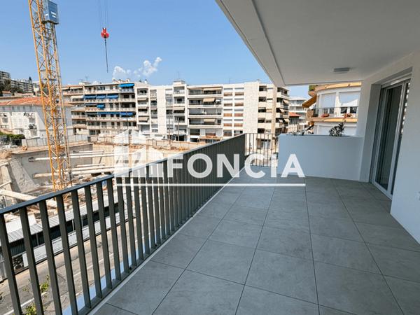 Location Appartement 3 pièces 65.02 m² - Saint Laurent Du Var 06700
