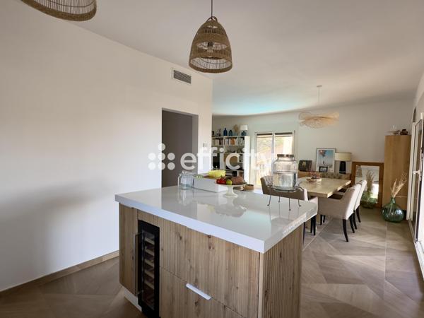 Maison 5 pièces - 140 m²