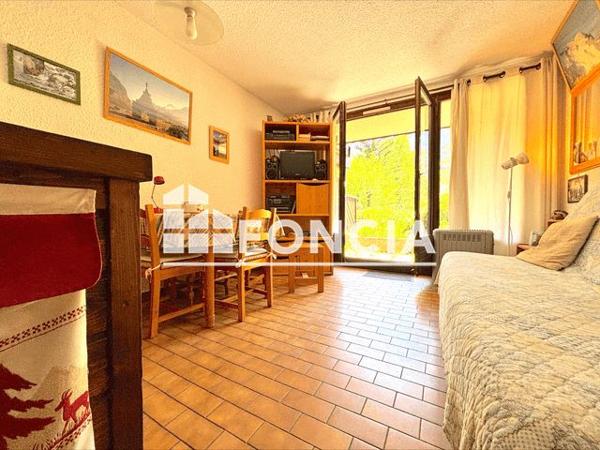 À vendre Studio 30 m² - La Salle-les-alpes 05240