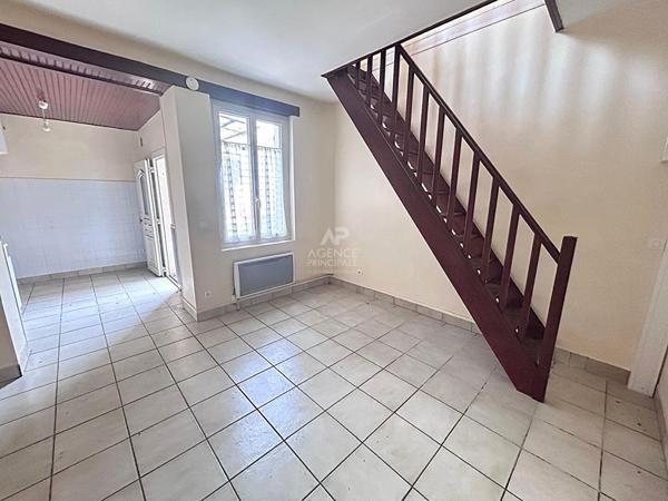 Maison Vaux-sur-seine 7 pièce(s) 164.23 m2 €265 000 ** - Référence 1754