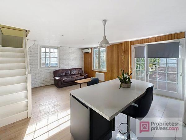 Maison de ville aux portes de Deauville, proche commerces & hippodrome