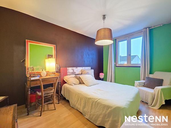 Les Ormes, au coeur du centre-ville, spacieux appartement de type 4 avec vue sur les Coteaux